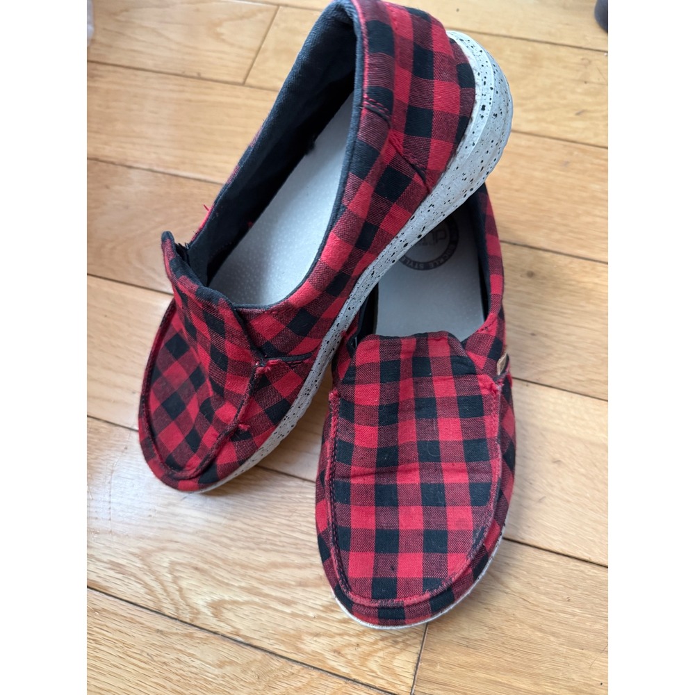 Hey Dude Buckle Buffalo Plaid Red Black Canvas Loafers Shoes Womens 5